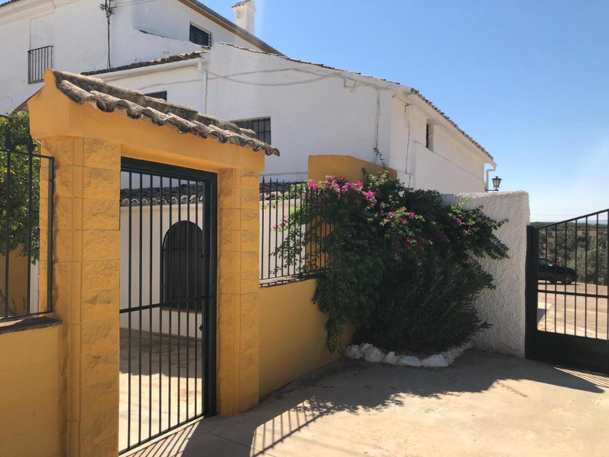 Cortijo Ribero Villa Cabra Bagian luar foto